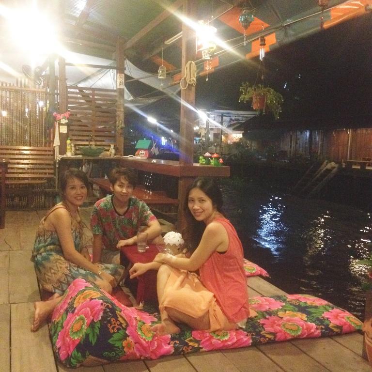 Baanklong Amphawa Homestay ภายนอก รูปภาพ